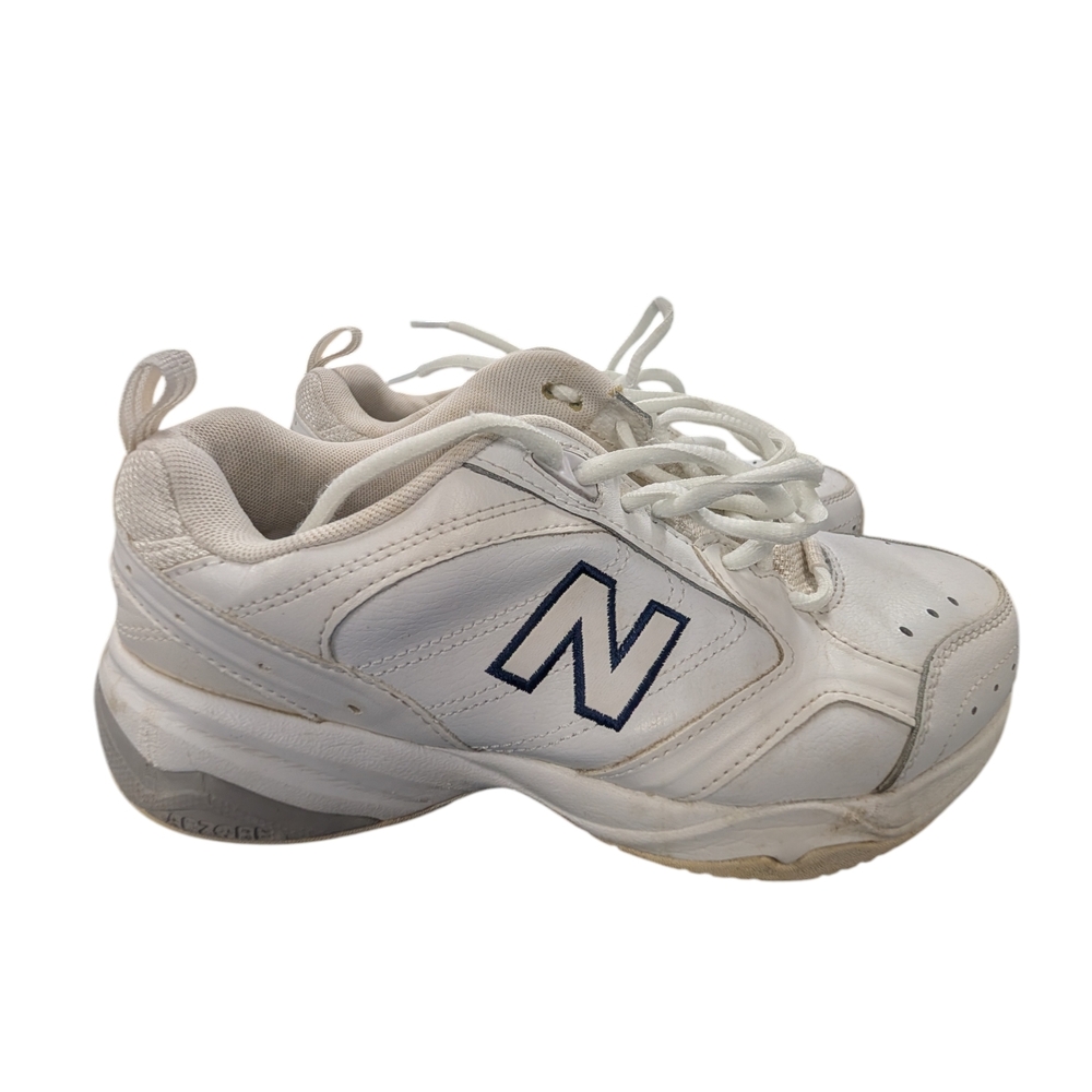 New Balance 624 V2